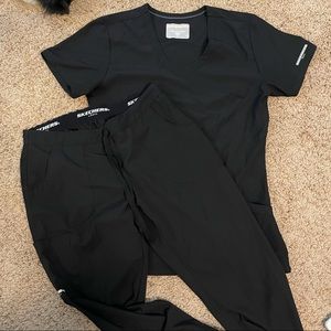 Sketchers by Barco Scrub Set Black